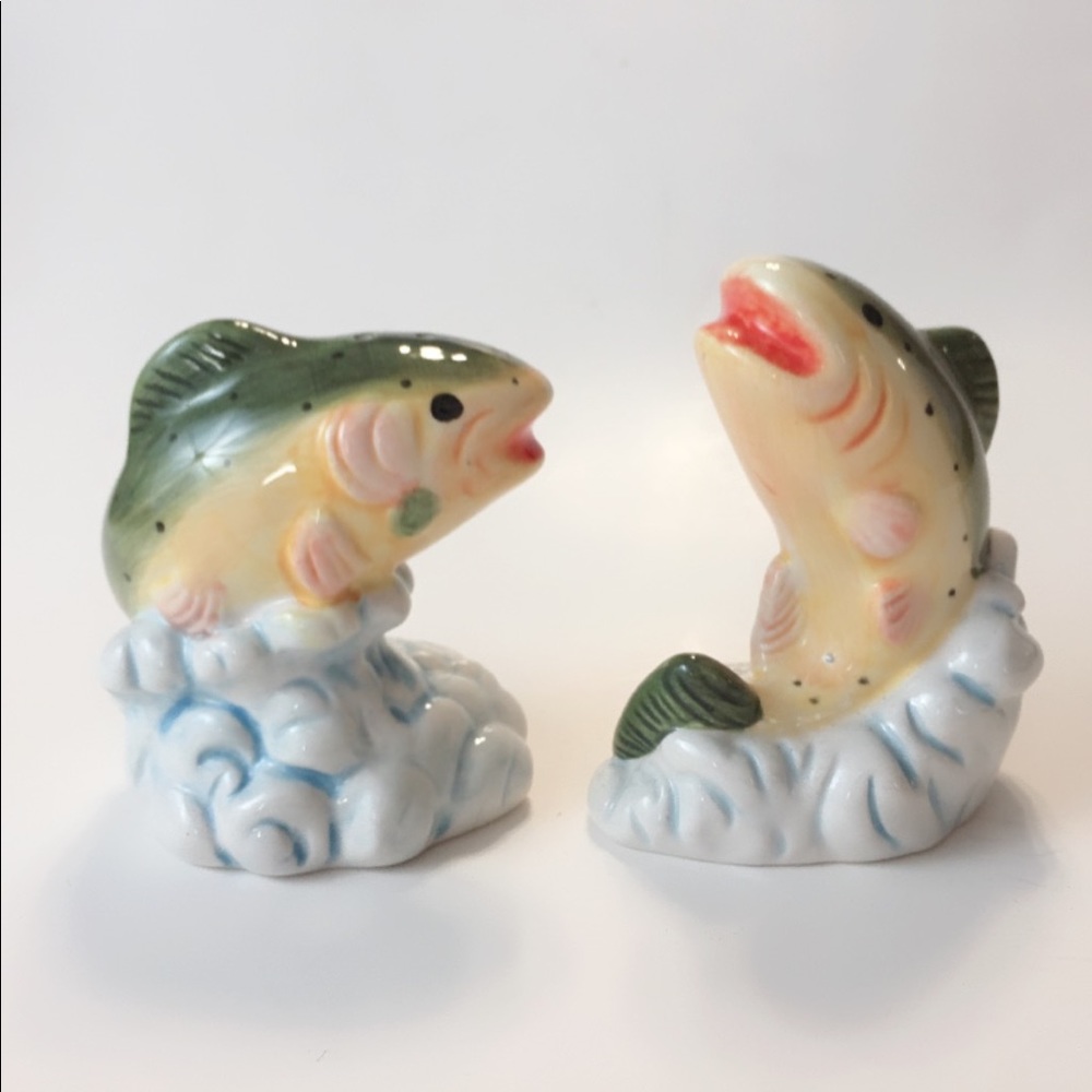Rainbow Trout Salt Pepper Shakers Set